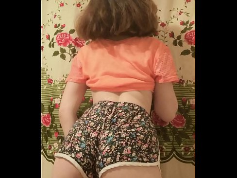 ❤️ Секси млада мадама сваля шортите си пред камерата. ❌ Качествено порно в bg.hentaisea-com.ru