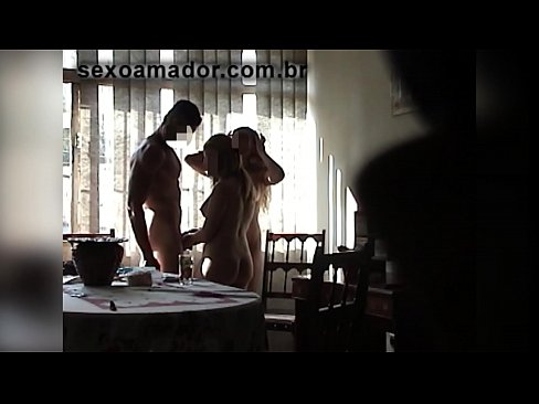 ❤️ Секс приятели канят гигантски мъж и тройка с него ❌ Качествено порно в bg.hentaisea-com.ru